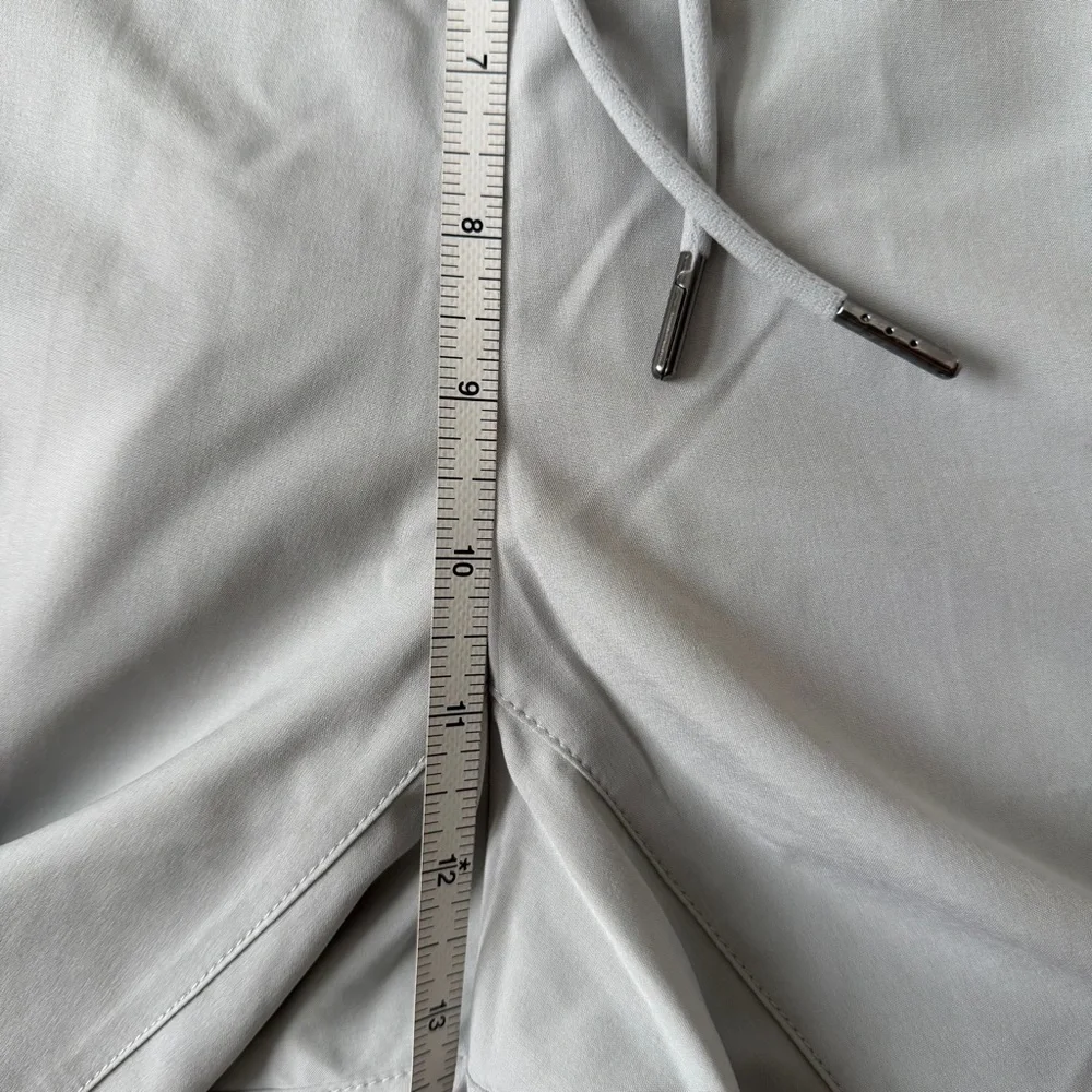 Kyodan M Light Gray Capri Active Pants - Picture 4 of 8